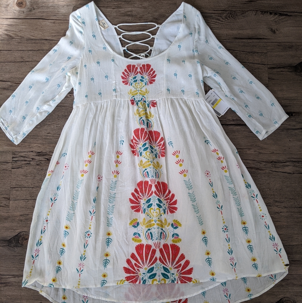 White printed dress